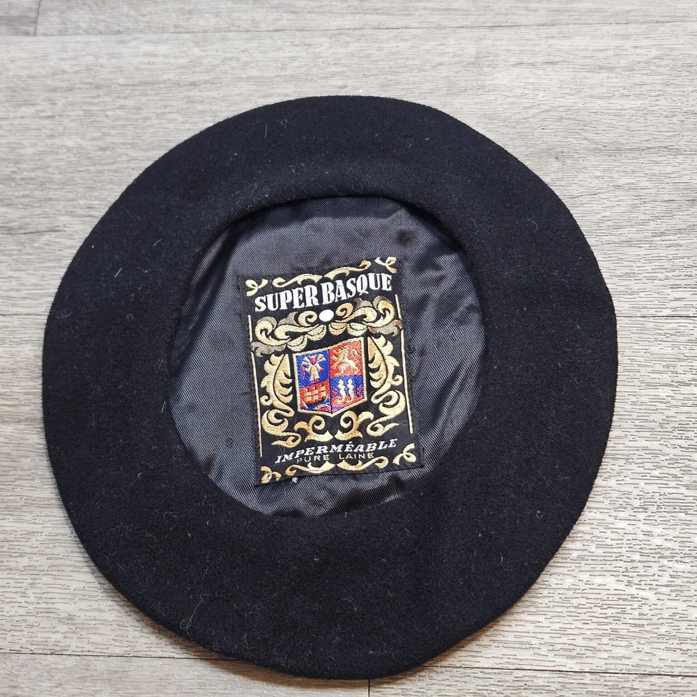 SUPER BASQUE IMPERMEABLE PURE LAINE Beret Hat Black oldmoney